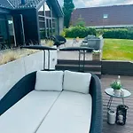 度假居 Luxurious With Sauna & Outdoor Hot Tub Hejls