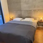 Luxurious With Sauna & Outdoor Hot Tub