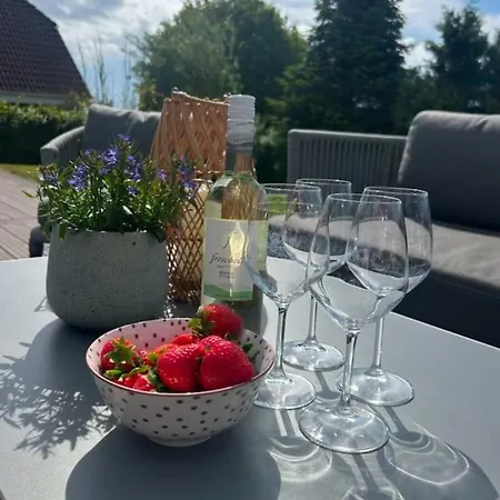 Luxurious With Sauna & Outdoor Hot Tub * 하일스