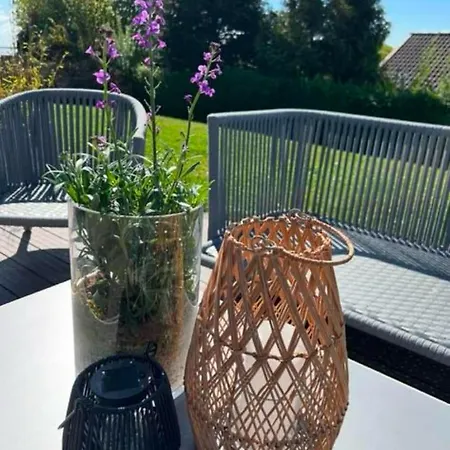 Luxurious With Sauna & Outdoor Hot Tub Casa vacanze Hejls