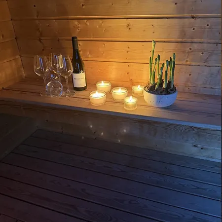 Luxurious With Sauna & Outdoor Hot Tub