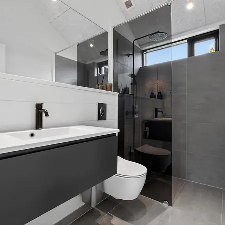 Casa de Férias Luxurious With Sauna & Outdoor Hot Tub Hejls
