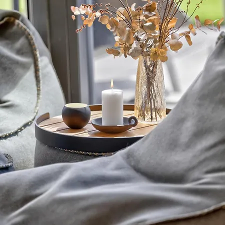 Luxurious With Sauna & Outdoor Hot Tub *