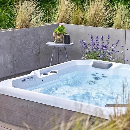 Luxurious With Sauna & Outdoor Hot Tub Casa de Férias Hejls