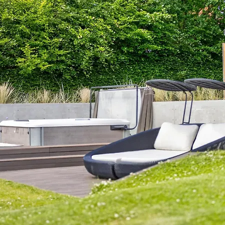 Luxurious With Sauna & Outdoor Hot Tub Casa de Férias Hejls